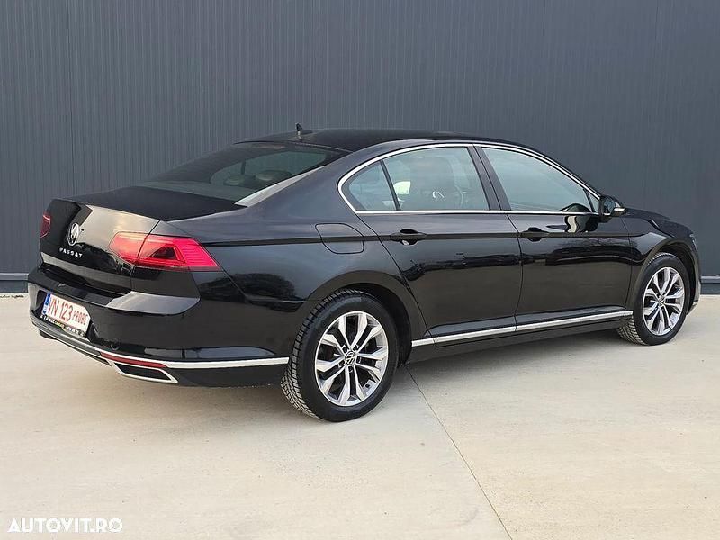 Second-hand VW Passat 150 CP (110 kW) 2021 Culoarenegru Berlinǎ