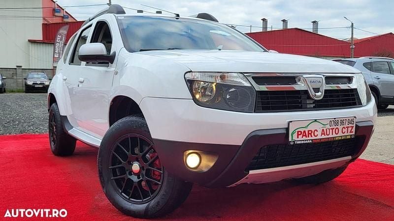 Culoarealb Utilizat 2011 Dacia Duster Ambiance SUV | 7.300 EUR (Preț OK) - Imagine 1/4