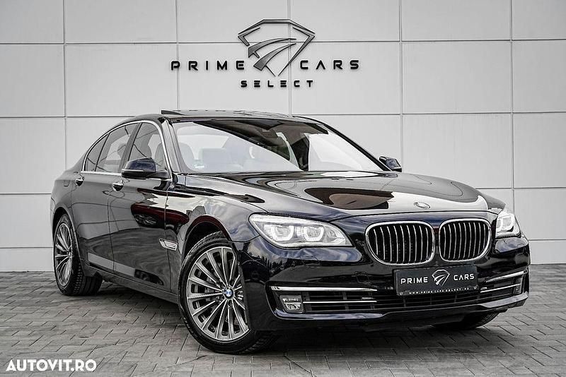 Albastru Utilizat 2014 BMW 750 Exclusive Berlinǎ | 17.970 EUR (Scump) - Imagine 1/4