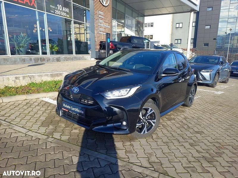 Culoarenegru Utilizat 2024 Toyota Yaris Hybrid Business Edition | 20.950 EUR (Preț OK) - Imagine 1/4