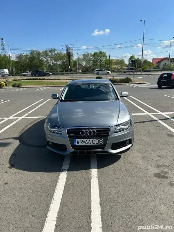 Utilizat 2010 Audi A4 Berlinǎ | 7.500 EUR (Preț OK) - Imagine 1/4