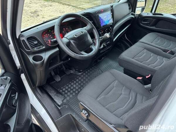 Alb Utilizat 2016 Iveco Daily | 12.000 EUR (Preț bun) - Imagine 1/4