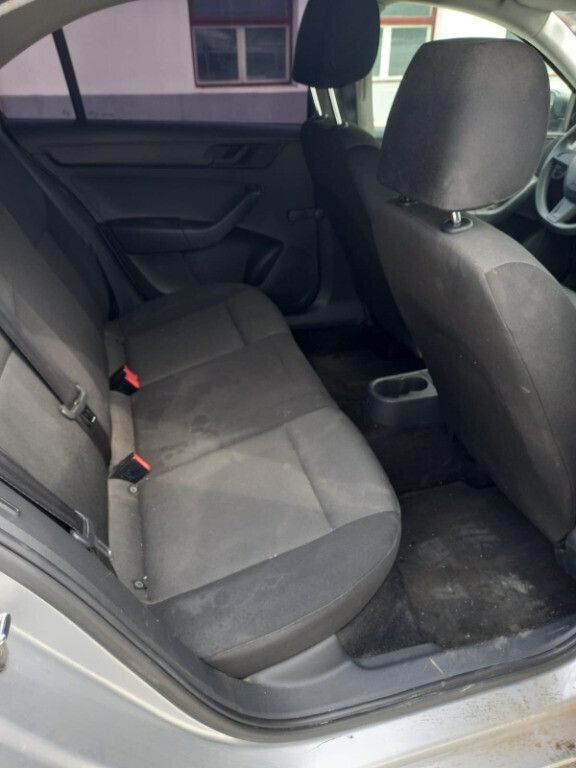 Second-hand Skoda Rapid 105 CP (77 kW) 2013 Berlinǎ