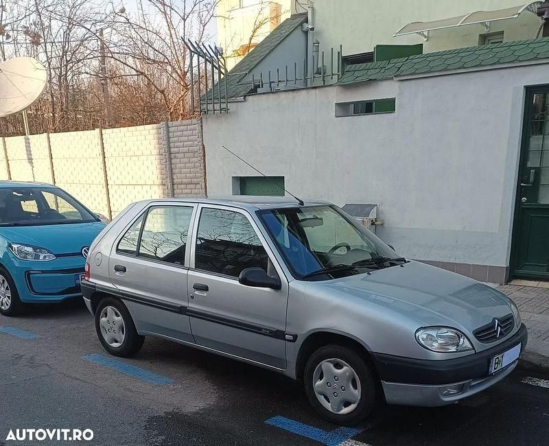 Culoareargint Utilizat 2002 Citroën Saxo Hatchback | 1.100 EUR - Imagine 1/4
