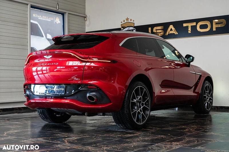 Second-hand Aston Martin DBX 550 CP (404 kW) 2021 Culoarerosu SUV