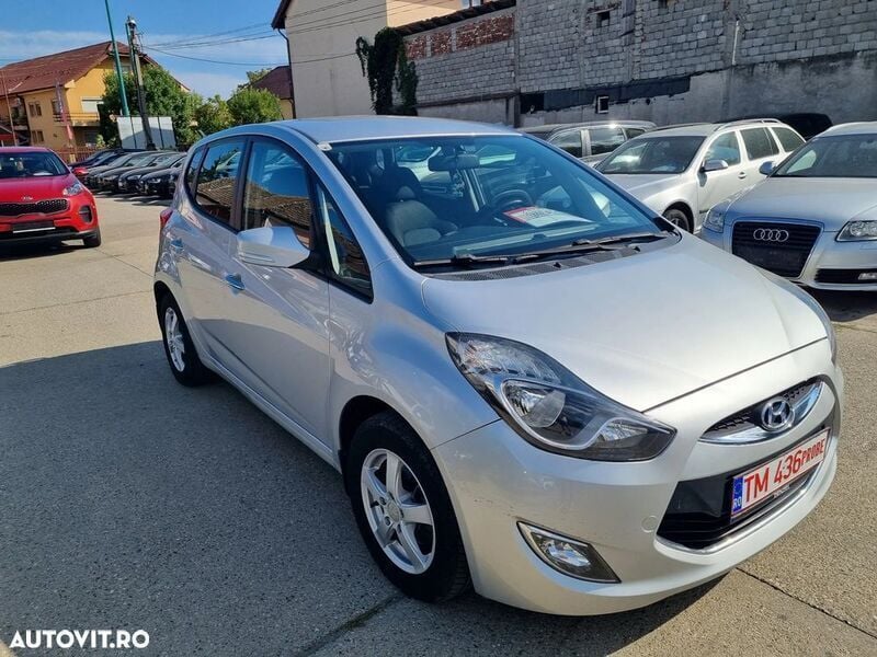 Argint Utilizat 2012 Hyundai ix20 Style Monovolum | 4.950 EUR - Imagine 1/4