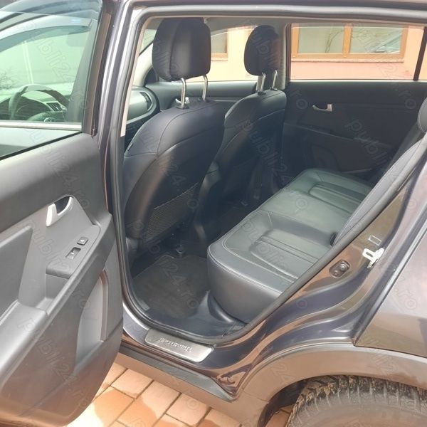Utilizat 2015 Kia Sportage SUV | 12.900 EUR (Preț bun) - Imagine 1/4