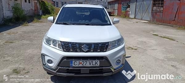 Alb Utilizat 2019 Suzuki Vitara SUV | 10.900 EUR (Preț bun) - Imagine 1/4