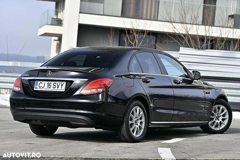 Second-hand Mercedes C200 150 CP (110 kW) 2018 Culoarenegru Berlinǎ