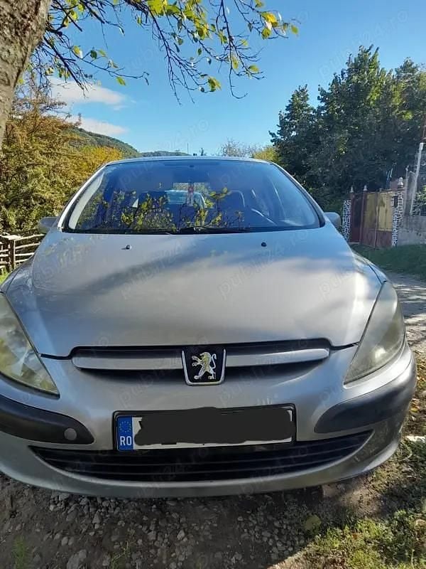 Utilizat 2003 Peugeot 307 Hatchback | 6.500 EUR - Imagine 1/4