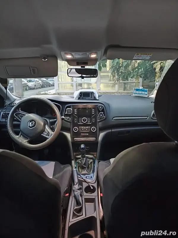 Utilizat 2017 Renault Mégane IV Break | 7.800 EUR - Imagine 1/4