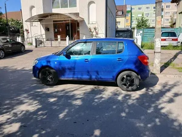 Utilizat 2009 Skoda Fabia Berlinǎ | 2.500 EUR (Preț OK) - Imagine 1/4