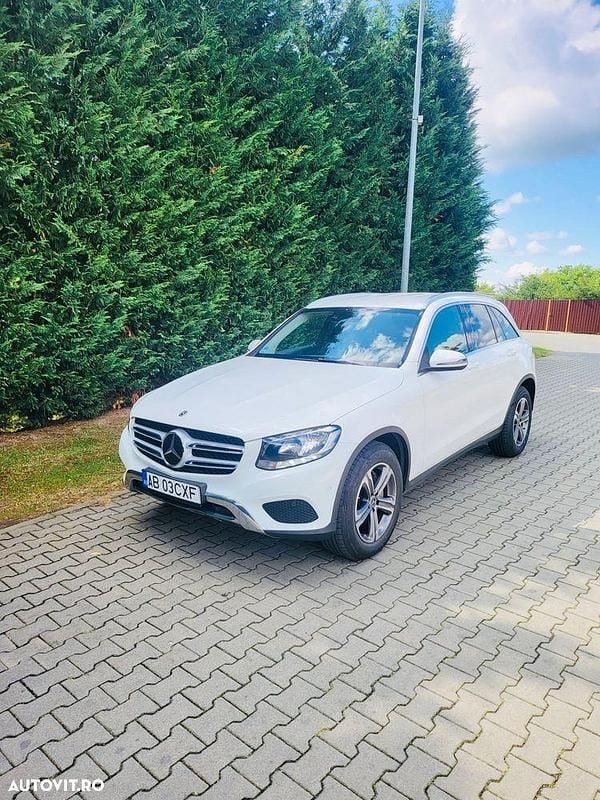 Second-hand Mercedes GLC250 211 CP (155 kW) 2017 Culoarealb SUV