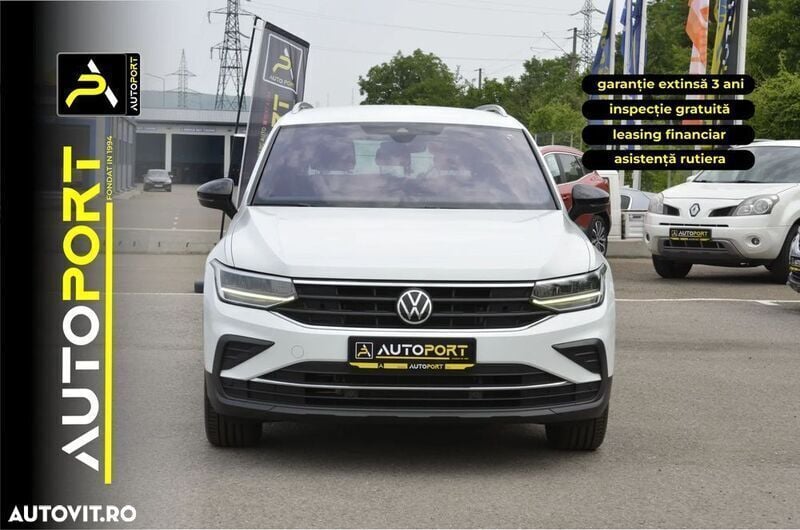 Alb Utilizat 2021 VW Tiguan Life SUV | 24.752 EUR (Preț OK) - Imagine 1/4