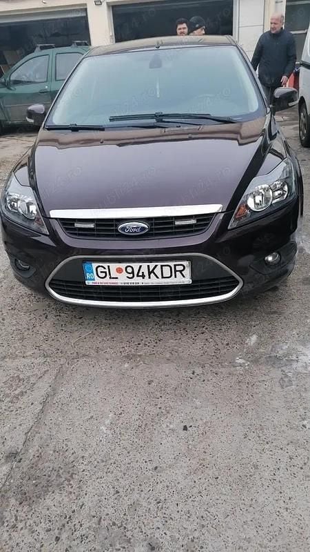Second-hand 2008 Ford Focus Hatchback | 2.000 EUR (Preț OK) - Imagine 1/4
