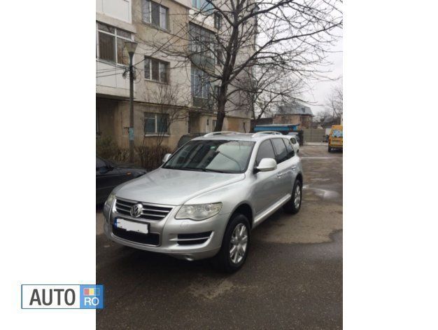 Argintiu Utilizat 2009 VW Touareg SUV | 8.990 EUR (Preț OK) - Imagine 1/4