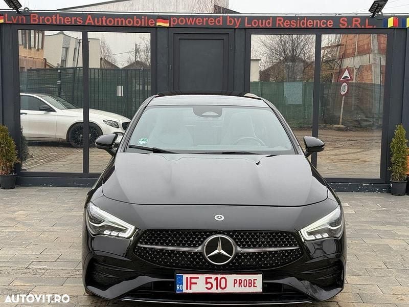 Culoarenegru Second-hand 2024 Mercedes CLA250e AMG line Berlinǎ | 35.989 EUR (Super Preț) - Imagine 1/4