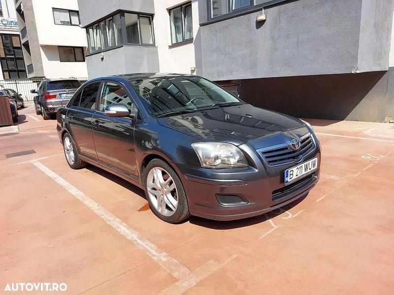 Culoaregri Utilizat 2009 Toyota Avensis Comfort Berlinǎ | 4.000 EUR (Preț bun) - Imagine 1/4