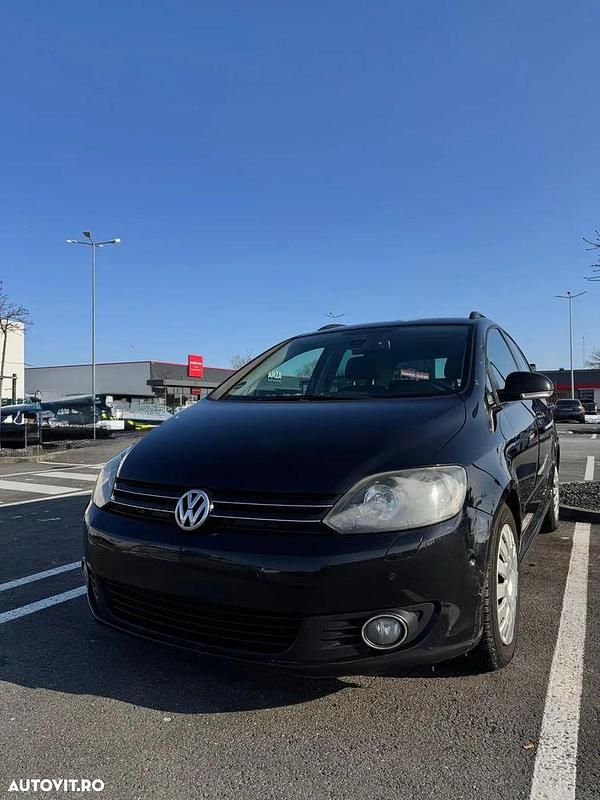 Second-hand VW Golf VI 105 CP (77 kW) 2010 Culoarenegru Hatchback