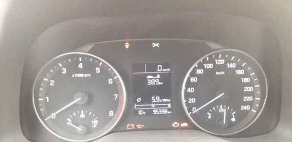 Utilizat 2016 Hyundai Elantra Berlinǎ | 11.000 EUR (Preț OK) - Imagine 1/4