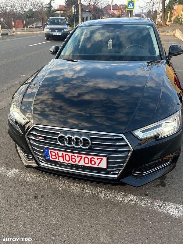 Second-hand Audi A4 150 CP (110 kW) 2016 Culoarenegru Berlinǎ