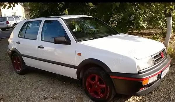 Utilizat 1993 VW Golf III Hatchback | 1.250 EUR - Imagine 1/4