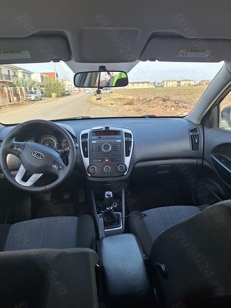 Second-hand Kia Ceed 66 CP (48 kW) 2011 Hatchback