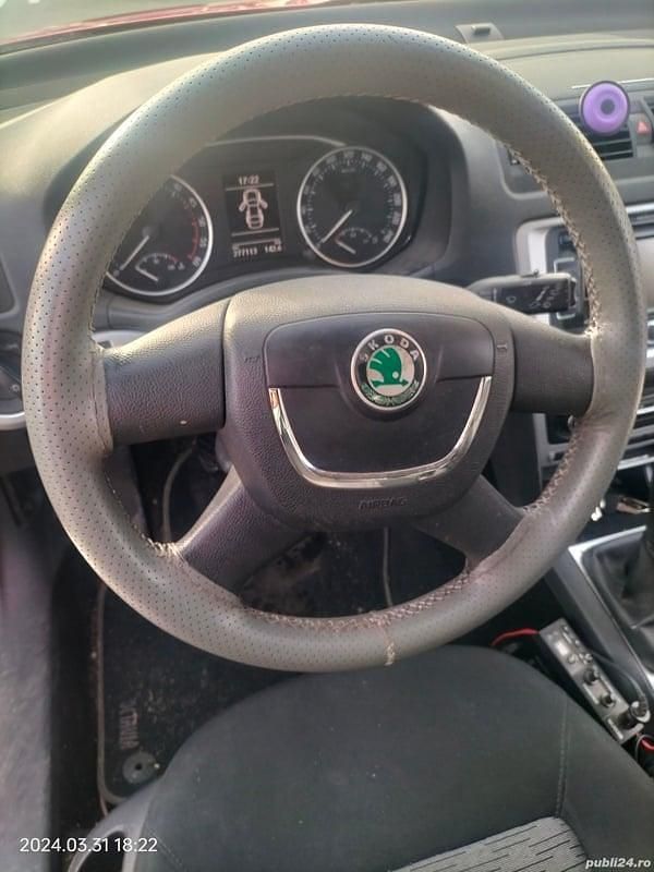 Second-hand Skoda Octavia 105 CP (77 kW) 2009 Rosu Break