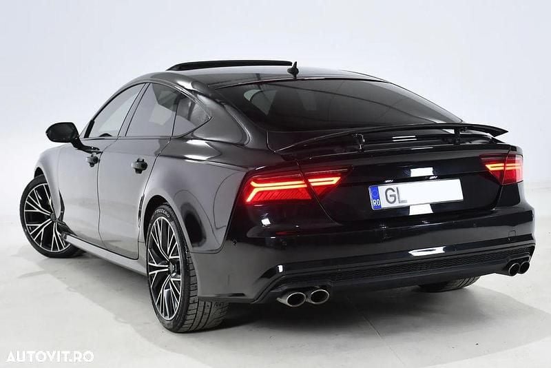 Second-hand Audi A7 Competition 326 CP (239 kW) 2017 Culoarenegru Hatchback