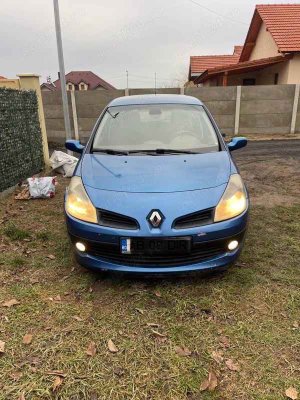 Albastru Utilizat 2006 Renault Clio III Hatchback | 1.450 EUR - Imagine 1/4