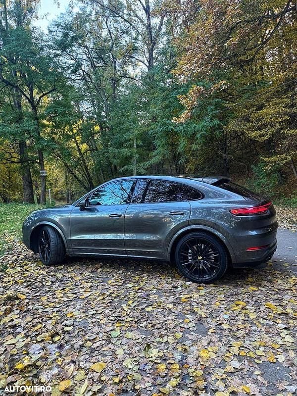 Second-hand Porsche Cayenne S 440 CP (323 kW) 2020 Culoaregri SUV