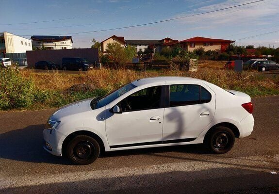 Alb Utilizat 2017 Dacia Logan Berlinǎ | 5.900 EUR (Preț OK) - Imagine 1/4