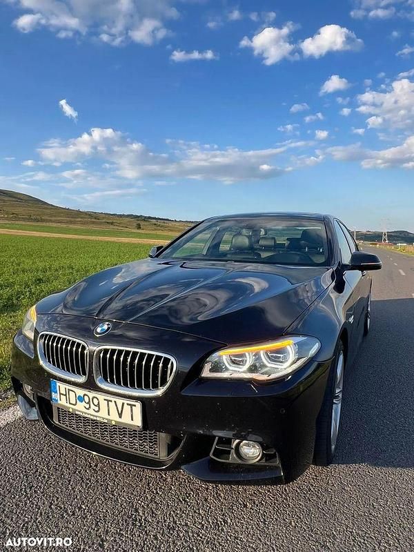 Albastru Utilizat 2016 BMW 535 Comfort Edition Berlinǎ | 24.500 EUR (Preț OK) - Imagine 1/4