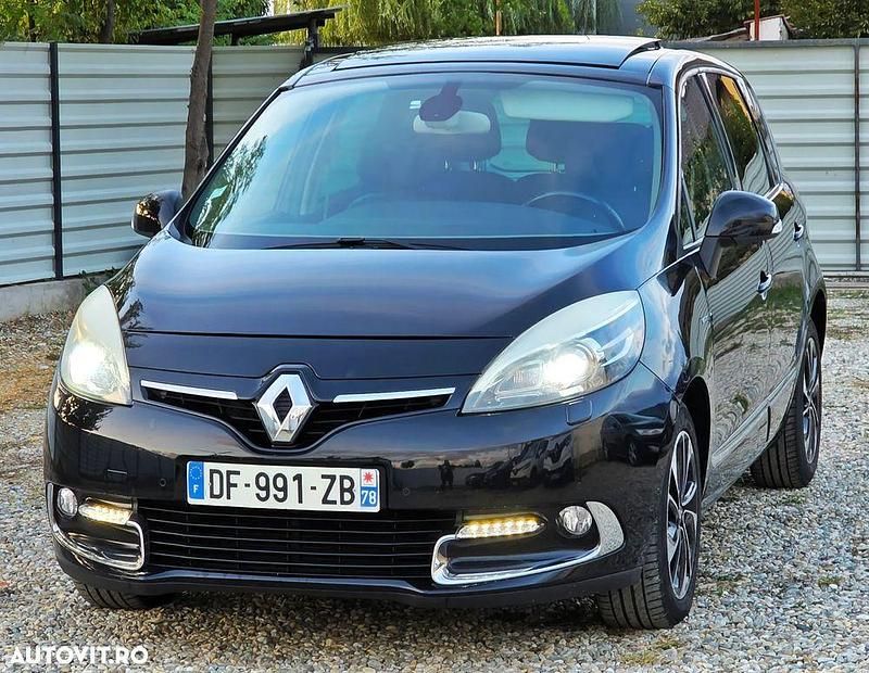 Culoarenegru Utilizat 2014 Renault Scénic III Initiale Paris Monovolum | 5.499 EUR (Preț OK) - Imagine 1/4