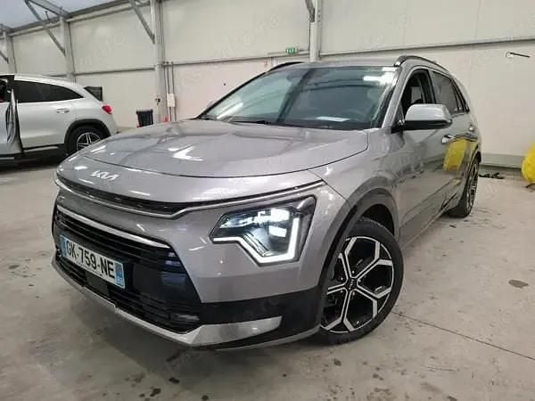 Gri Utilizat 2022 Kia Niro SUV | 20.900 EUR - Imagine 1/4