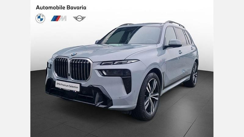 Brooklyn grey metallic metalizat Utilizat 2024 BMW X7 Comfort Edition SUV | 93.388 EUR (Super Preț) - Imagine 1/4