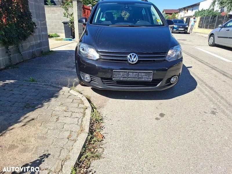 Culoarenegru Utilizat 2010 VW Golf Plus Cross Team Monovolum | 4.650 EUR (Preț OK) - Imagine 1/4