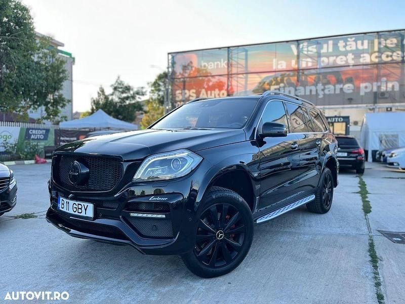 Culoarenegru Utilizat 2015 Mercedes GL350 SUV | 23.999 EUR (Preț bun) - Imagine 1/4