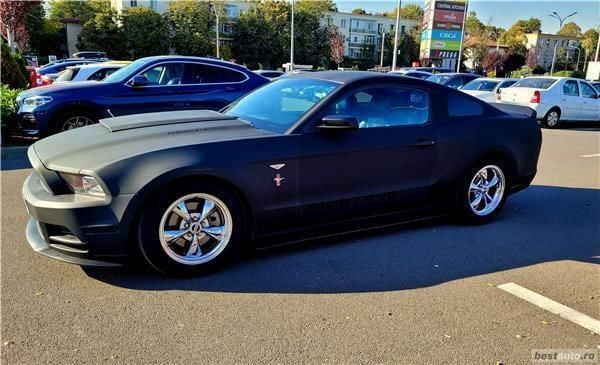 Negru Utilizat 2014 Ford Mustang Coupe | 21.999 EUR - Imagine 1/4