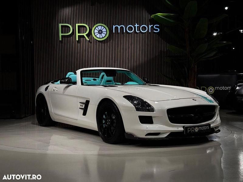 Second-hand Mercedes SLS AMG AMG 571 CP (419 kW) 2012 Culoarealb Cabrio