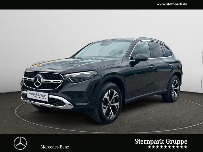Utilizat 2024 Mercedes GLC300e Advanced Plus | 62.668 EUR (Preț OK) - Imagine 1/1