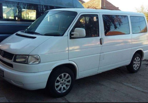 Alb Utilizat 2000 VW T4 Van | 5.100 EUR - Imagine 1/4