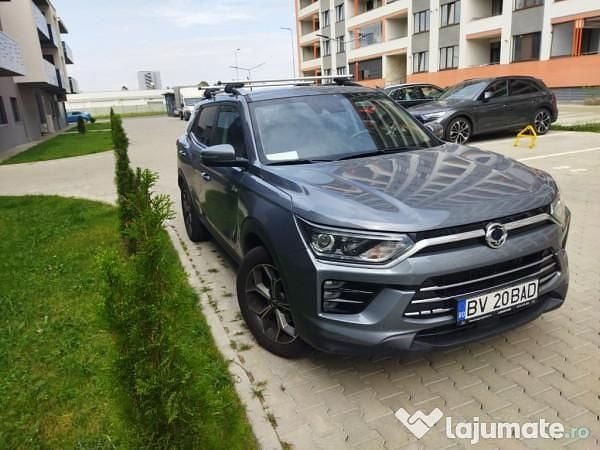 Gri Utilizat 2022 Ssangyong Korando SUV | 17.799 EUR (Preț bun) - Imagine 1/4