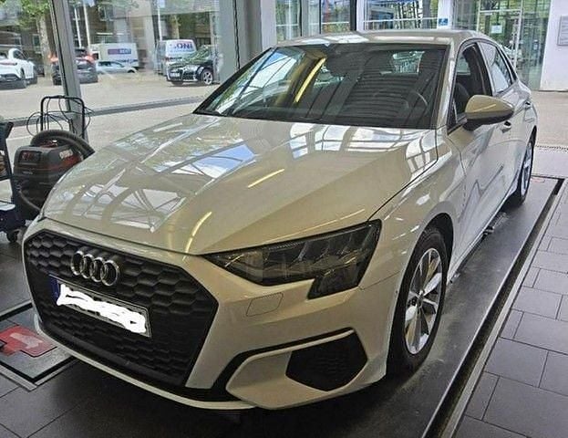 Utilizat 2023 Audi A3 | 27.690 EUR (Scump) - Imagine 1/1