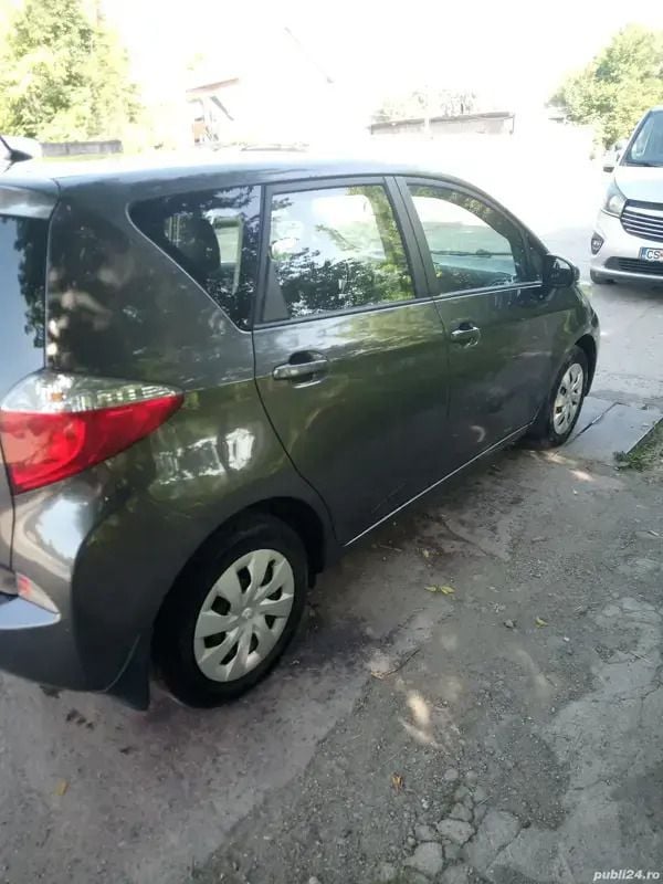 Second-hand Toyota Verso-S 90 CP (66 kW) 2013 Monovolum