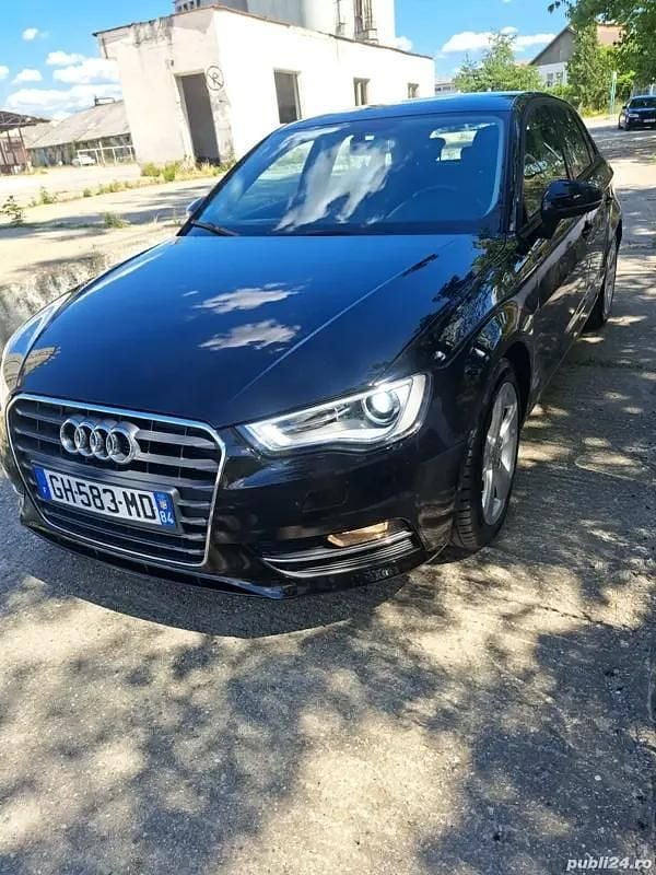 Second-hand Audi A3 150 CP (110 kW) 2016 Berlinǎ
