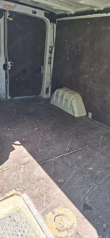 Second-hand Renault Trafic 128 CP (94 kW) 2017 Monovolum