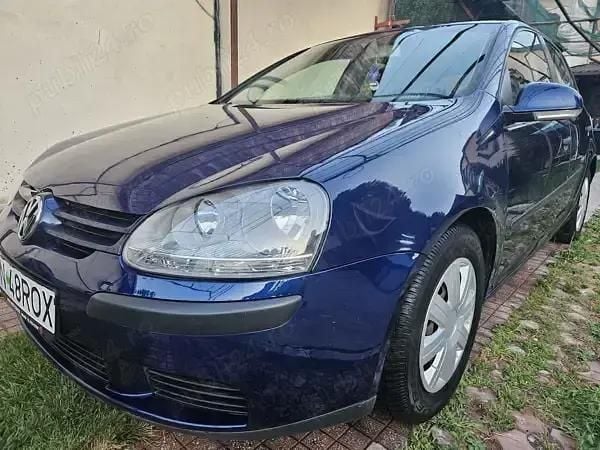 Utilizat 2004 VW Golf V Hatchback | 2.700 EUR (Preț OK) - Imagine 1/4