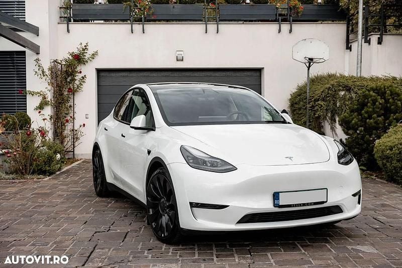 Culoarealb Utilizat 2023 Tesla Model Y Performance SUV | 39.500 EUR (Preț OK) - Imagine 1/4