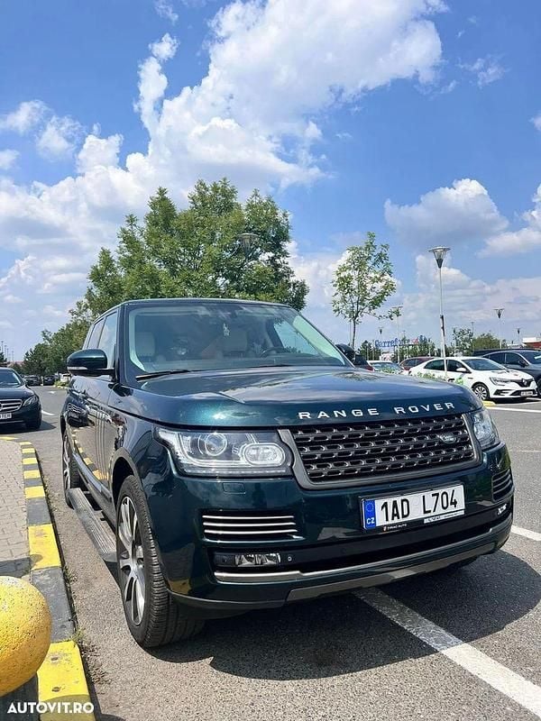 Culoareverde Utilizat 2014 Land Rover Range Rover Vogue SUV | 26.000 EUR (Preț OK) - Imagine 1/4